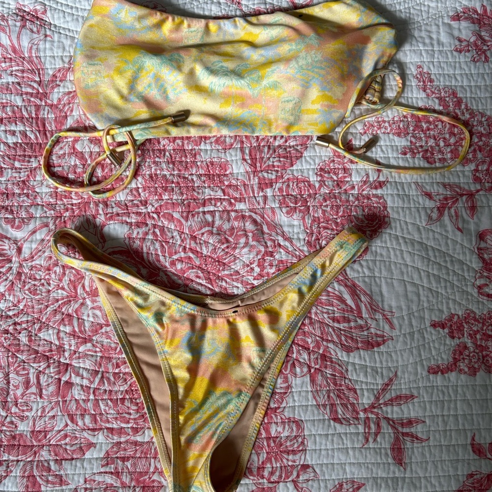 Bikini